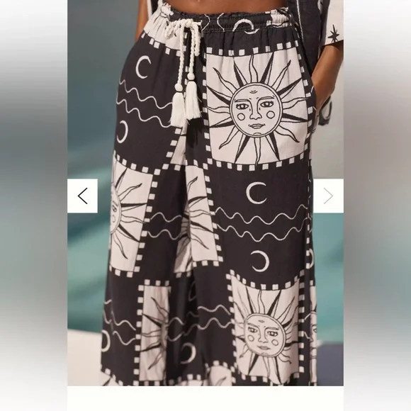 Anthropologie Migne Indigo Celestial Sun & Moon Wide Leg Pants NWT Size M
Boho - Picture 6 of 9